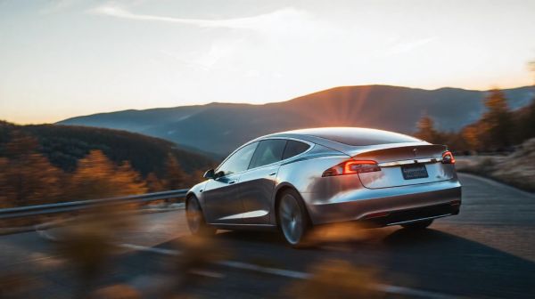 Comparatif des meilleures assurances pour votre Tesla